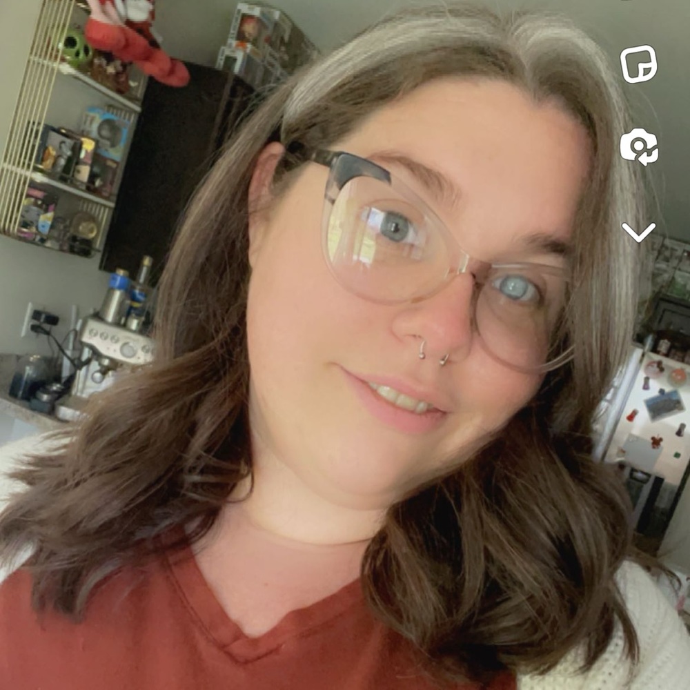 Meet your Posher, Virginia